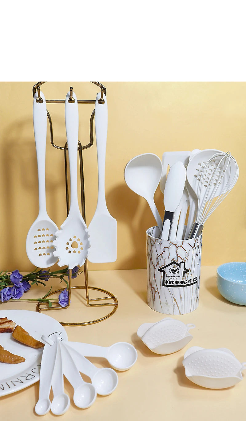 Conjunto de Utensílios de Cozinha em Silicone – 18 Peças