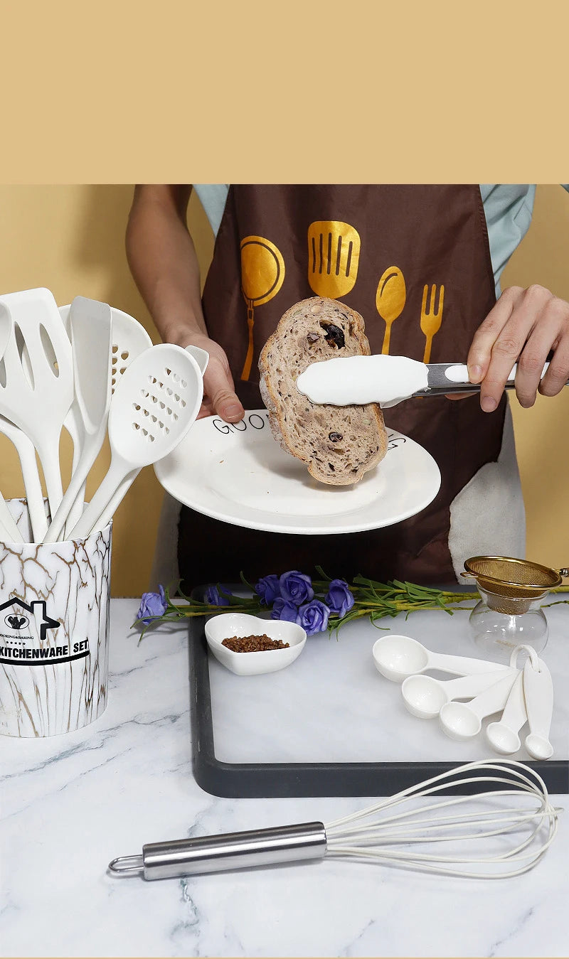 Conjunto de Utensílios de Cozinha em Silicone – 18 Peças