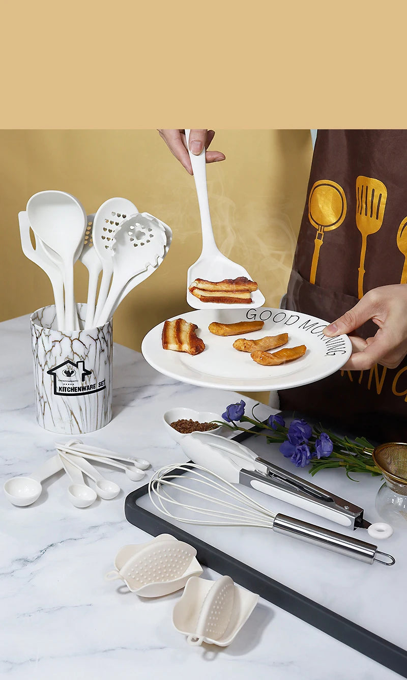 Conjunto de Utensílios de Cozinha em Silicone – 18 Peças